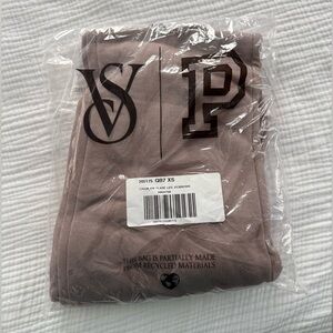 VS Pink High Waist Flare Sweatpant